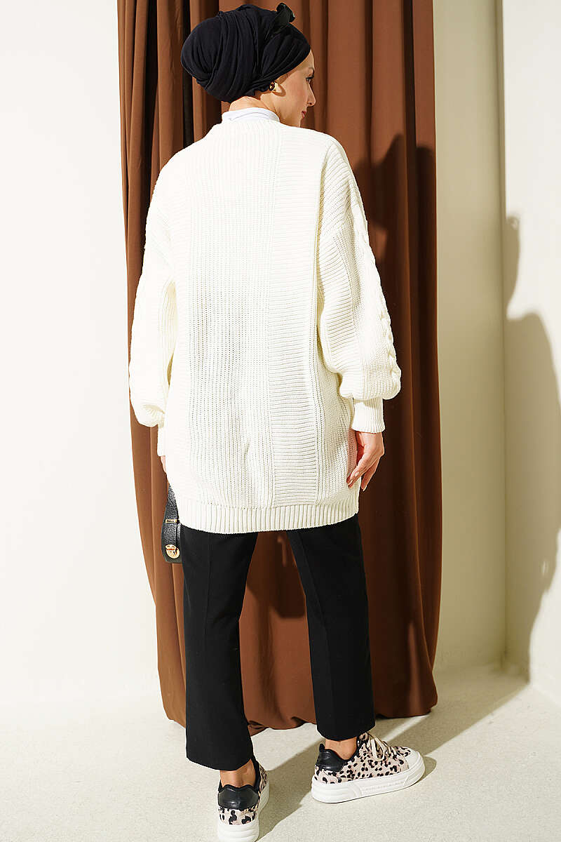 Buttoned Knit Detail Cardigan Ecru - Imagen 3
