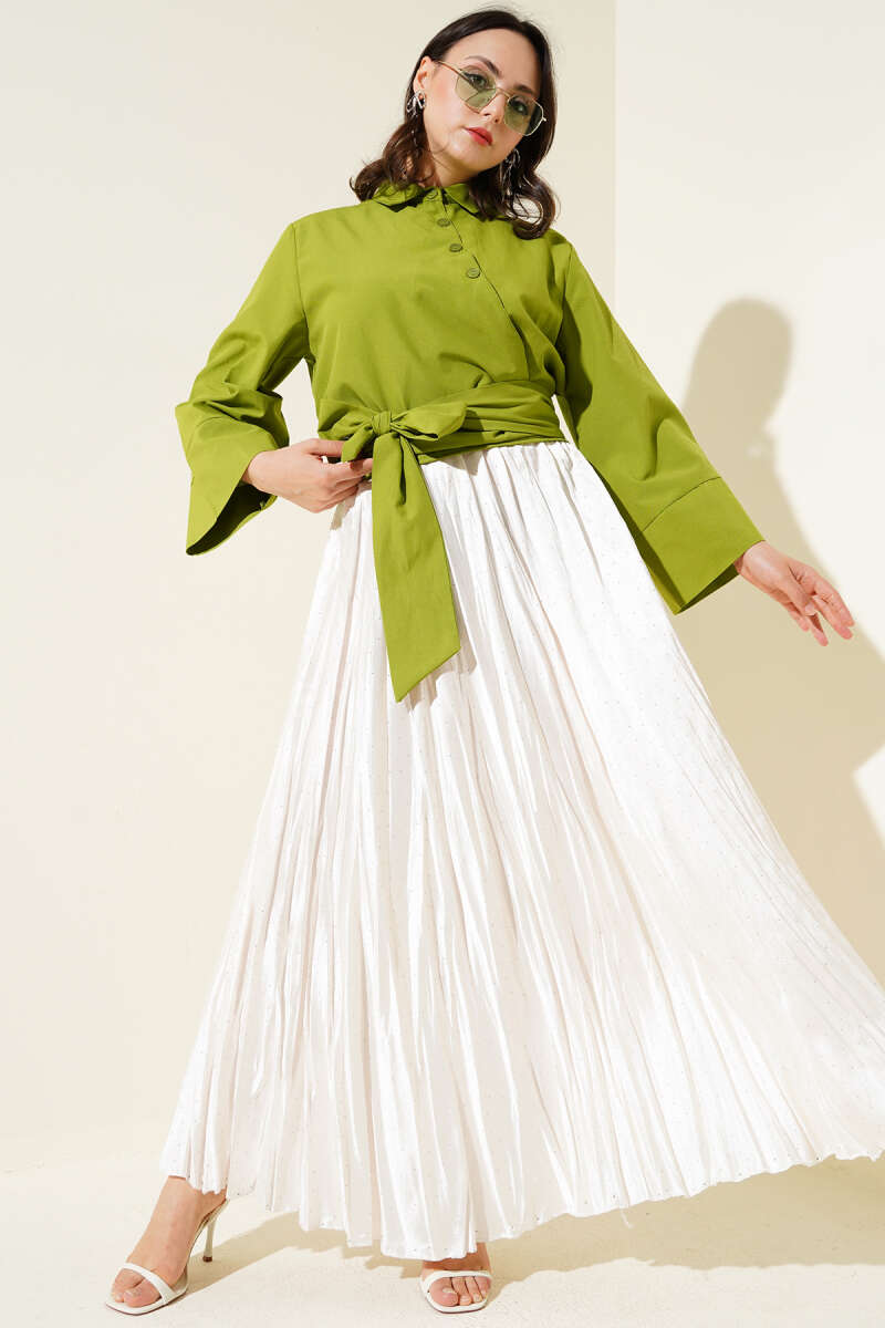 Buttoned Side Tied Short Shirt Pistachio Green - الصورة 2