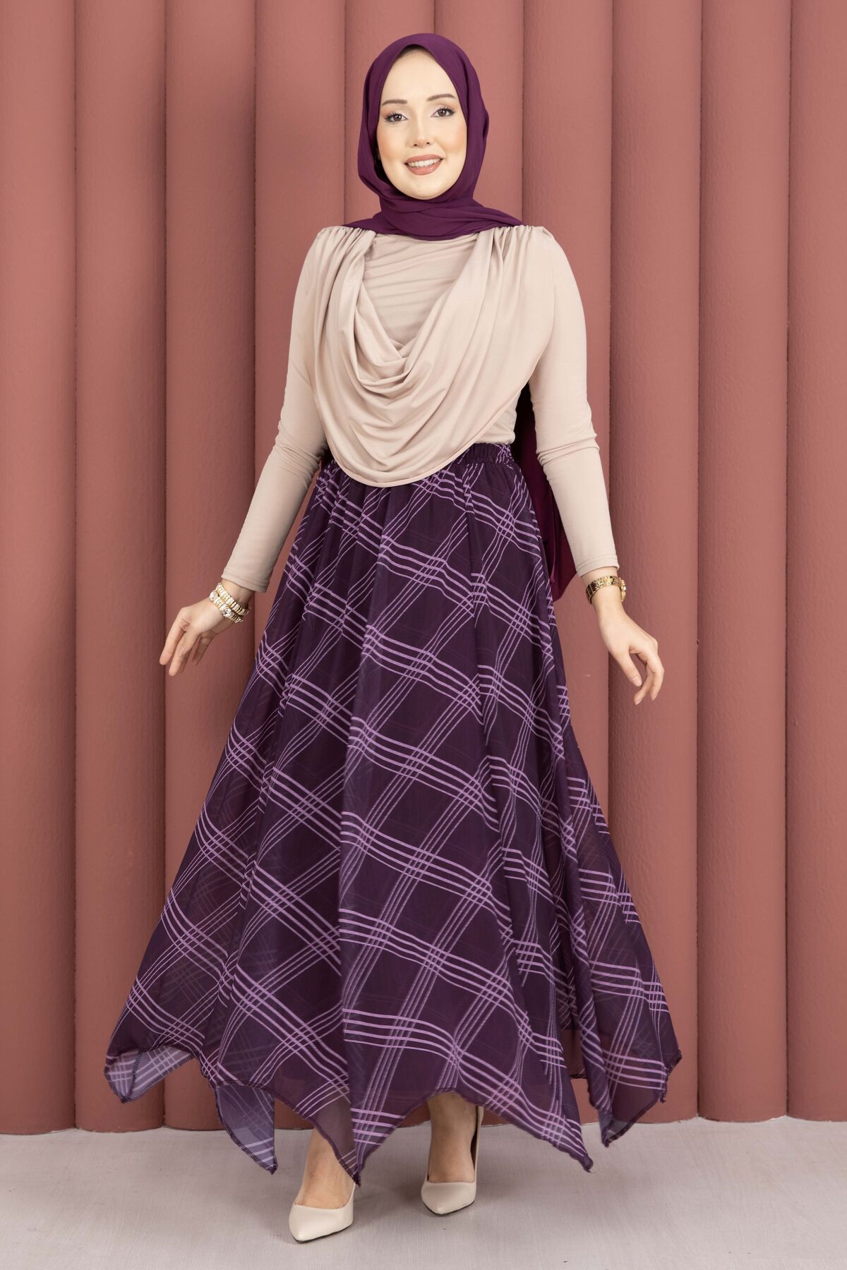 Asymmetrical Cut Chiffon Skirt with Checkered Pattern Plum - Afbeelding 3