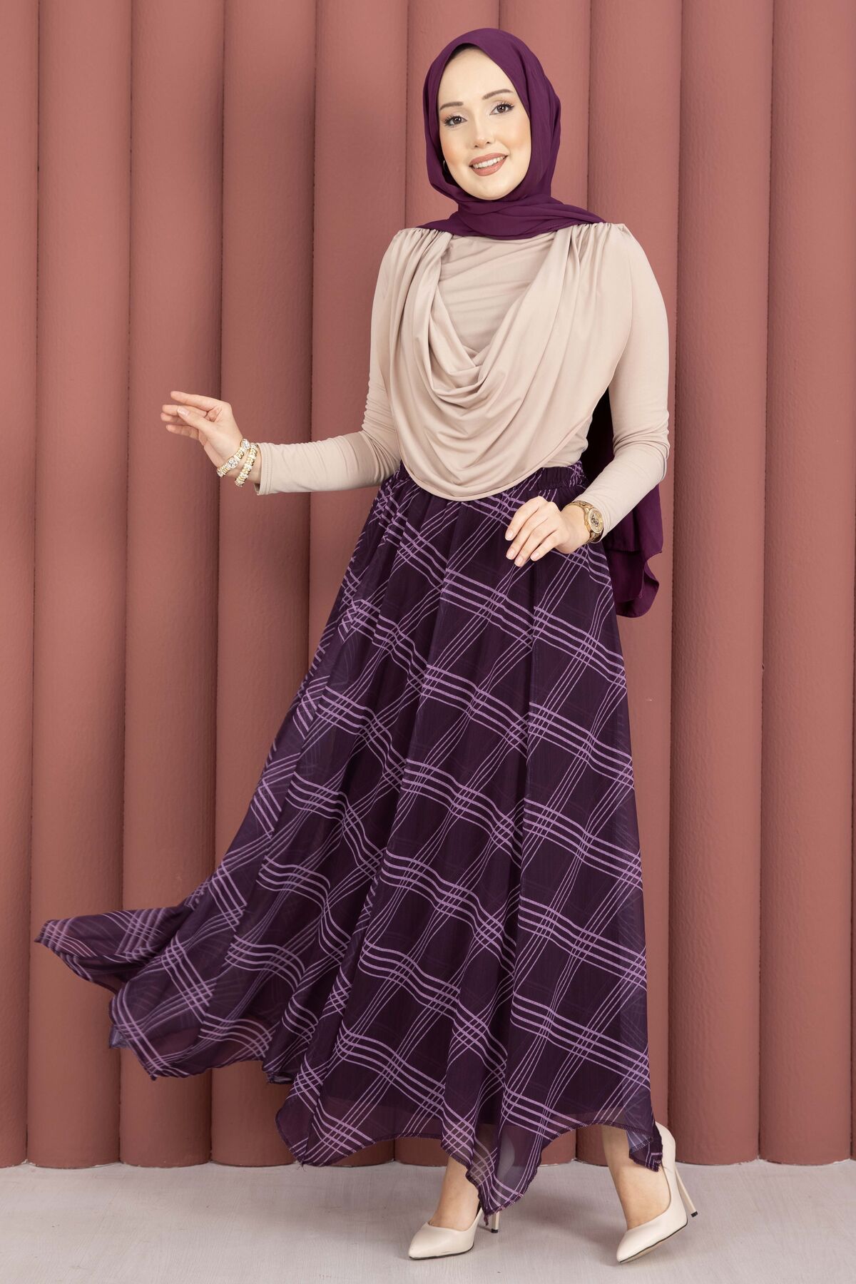 Asymmetrical Cut Chiffon Skirt with Checkered Pattern Plum - Afbeelding 4
