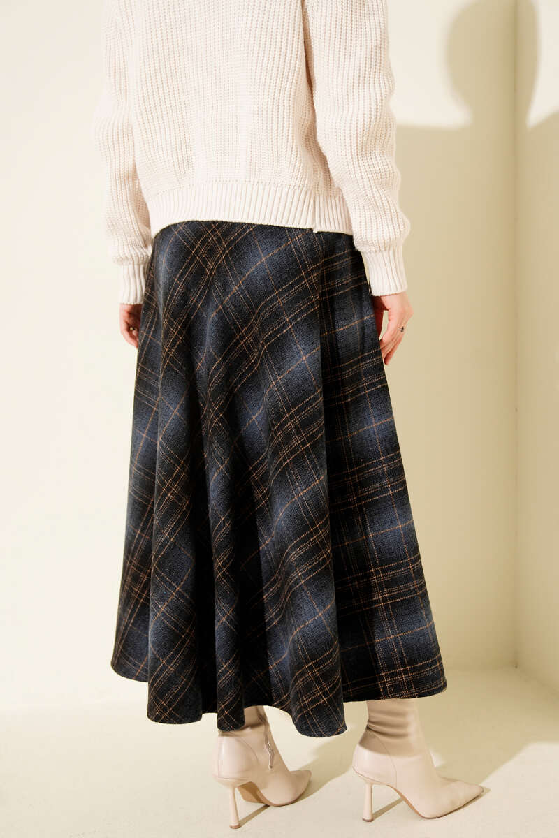 Plaid Flared Wool Skirt Midnight Blue - الصورة 3