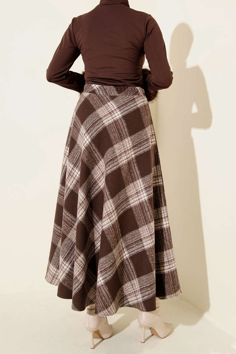Plaid Flared Wool Skirt Brown - الصورة 3