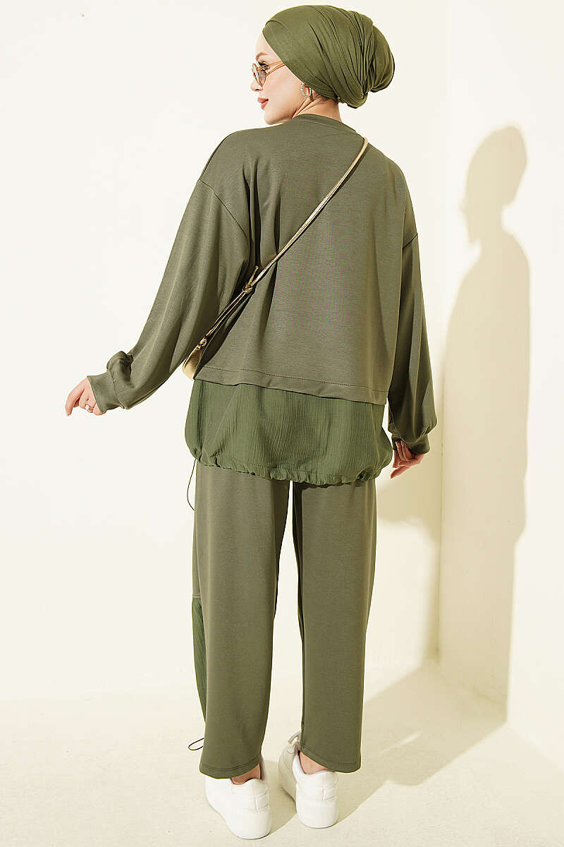 Hemmed edge detail French terry two-piece set Khaki – Image 3