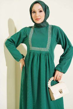 Alternative view of Ethnic Pattern Embroidered Knit Dress Green