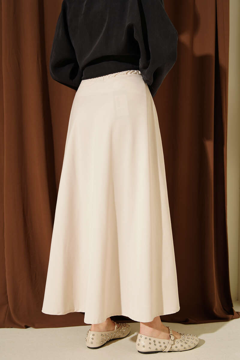 Zippered Tencel Flared Skirt Beige – Image 3