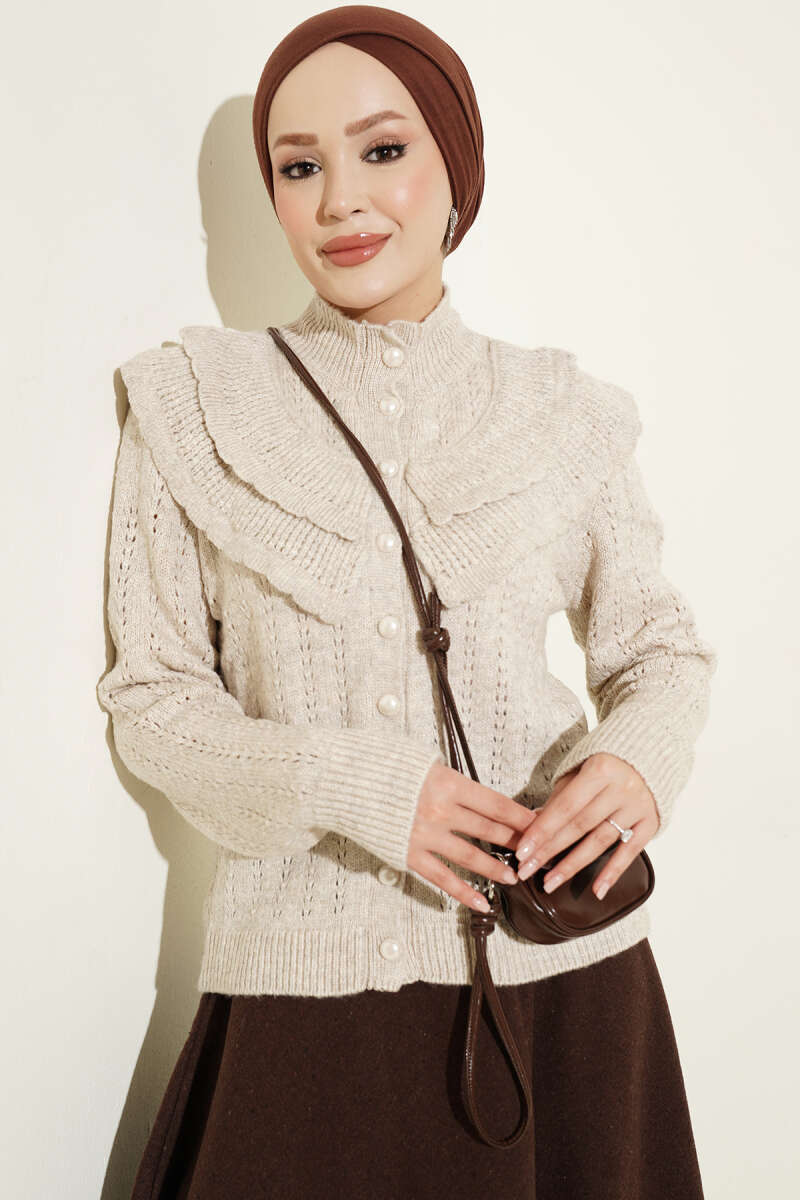 Ruffled Collar Buttoned Knit Cardigan Beige