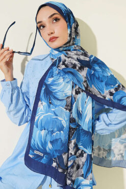 Alternative view of Bamboo Krash Shawl Navy Blue