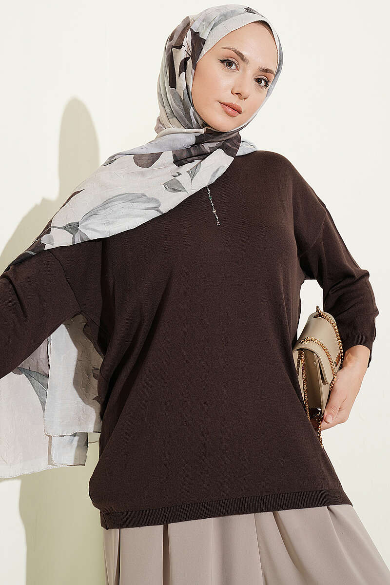 Loose-Collared Knitted Tunic Brown