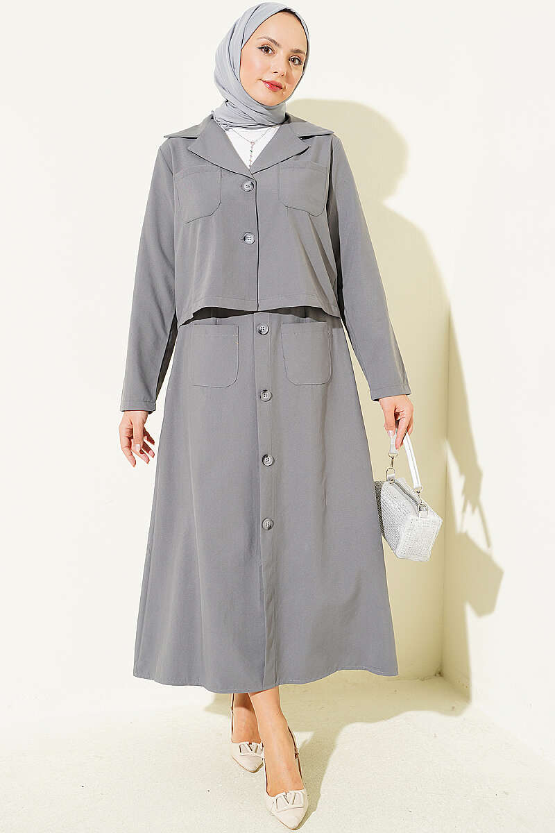 Two-Piece Set with Chest Pocket and Hem Edge Smoke