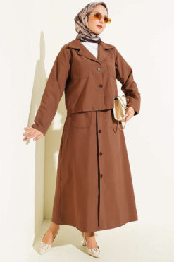 Two-Piece Set with Chest Pocket and Hem Edge Brown