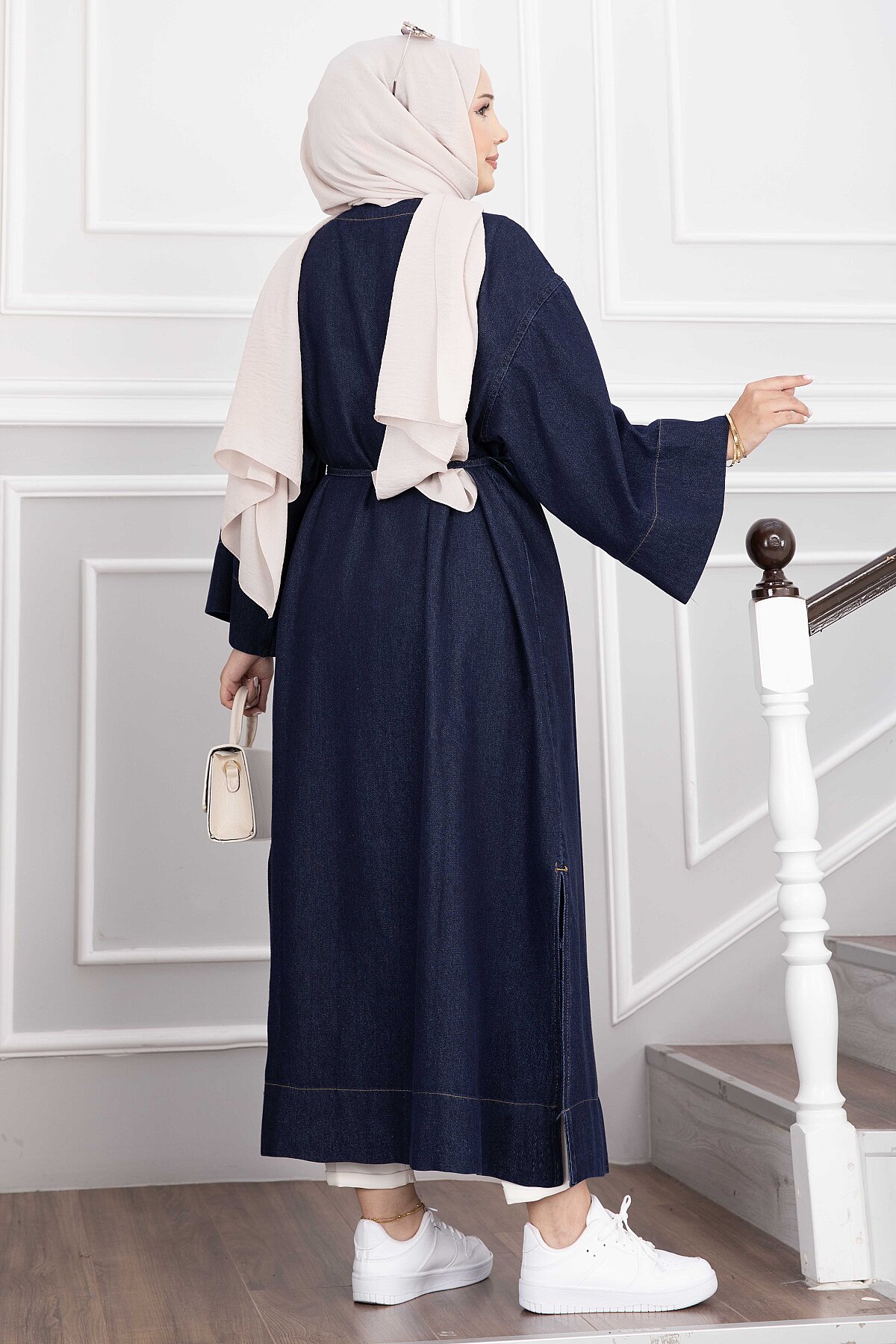 Long denim kimono with gold brooch and tie closure Navy Blue – Bild 7