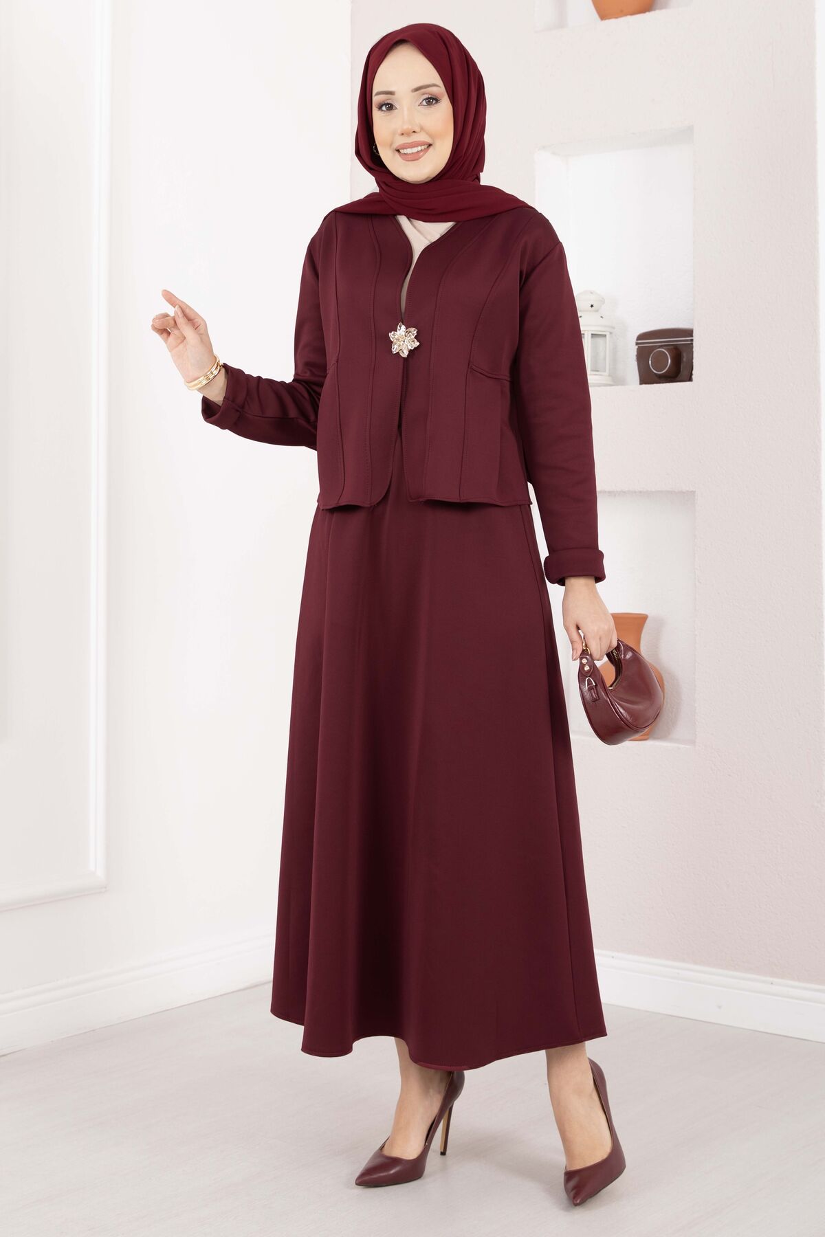 Gold Brooch Detail Jacket and Hem Edge Two-Piece Set Burgundy - الصورة 4