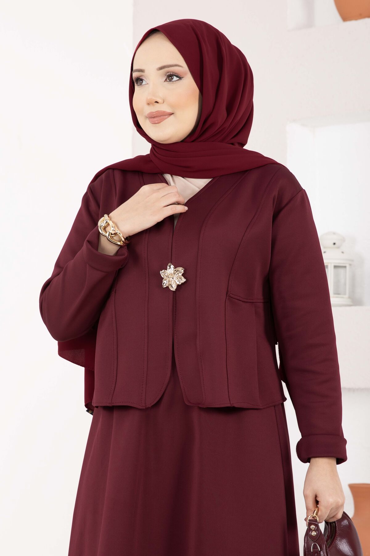 Gold Brooch Detail Jacket and Hem Edge Two-Piece Set Burgundy - الصورة 2
