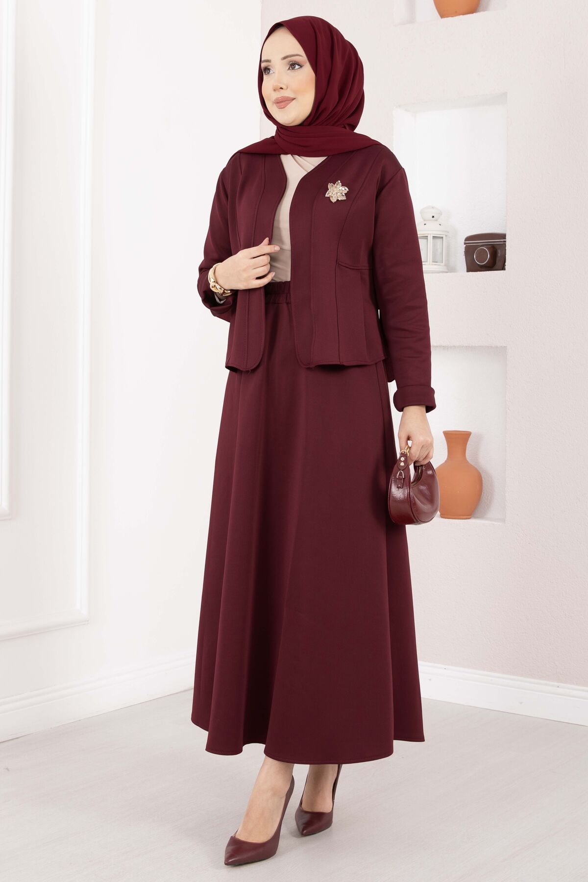 Gold Brooch Detail Jacket and Hem Edge Two-Piece Set Burgundy - الصورة 3
