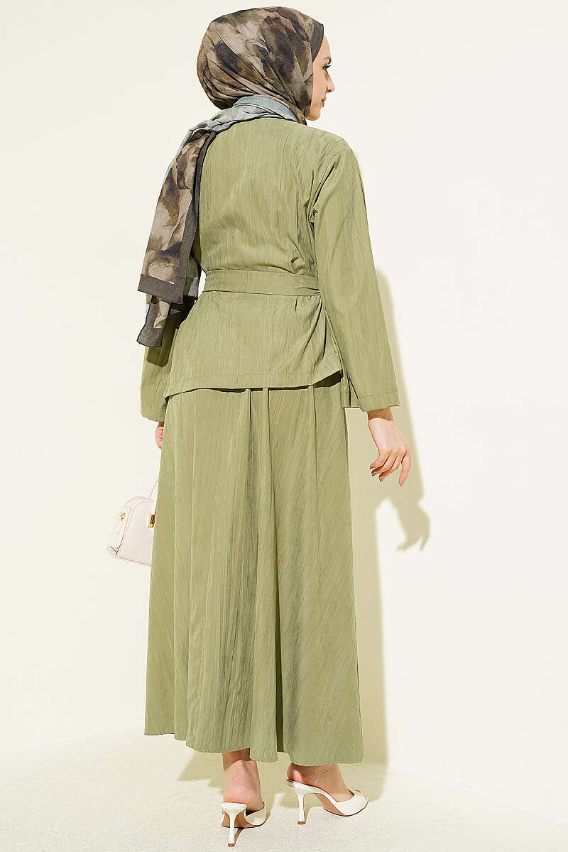 Two-Piece Set with Tencel Skirt and Gold Button Details Hazel - Image 3