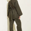 Gold Buckle Waist-Detail Two-Piece Set Khaki – Bild 3