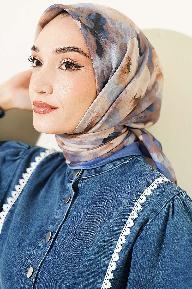 Rose Patterned Soft Scarf Indigo – Bild 2