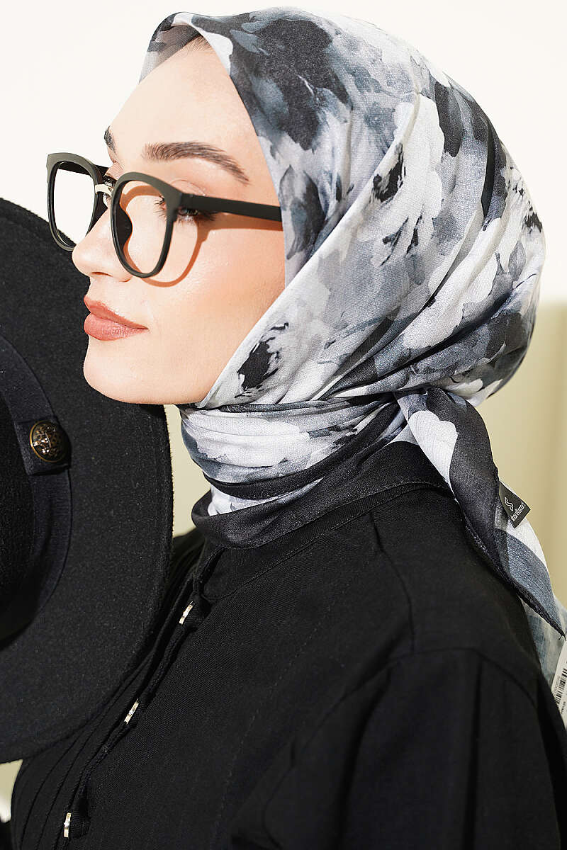 Rose Patterned Soft Scarf Black - Afbeelding 2