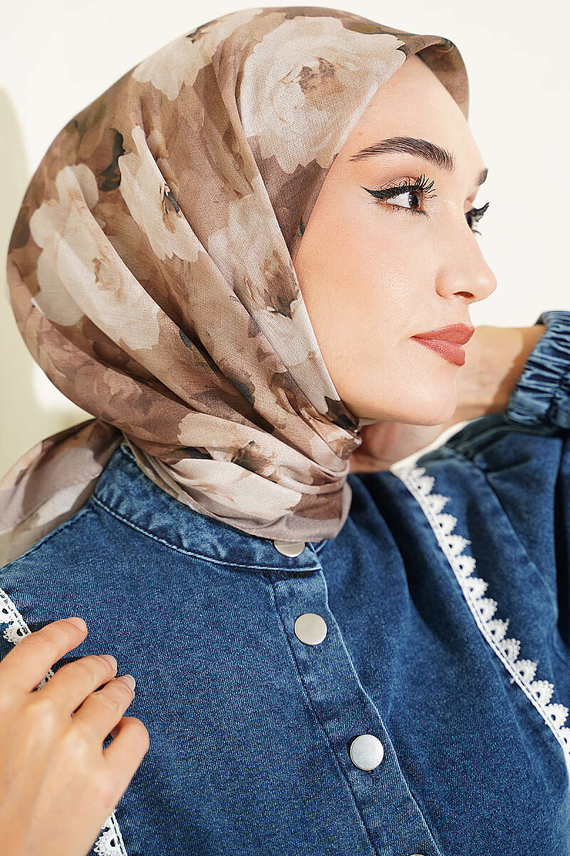 Rose Patterned Soft Scarf Mink