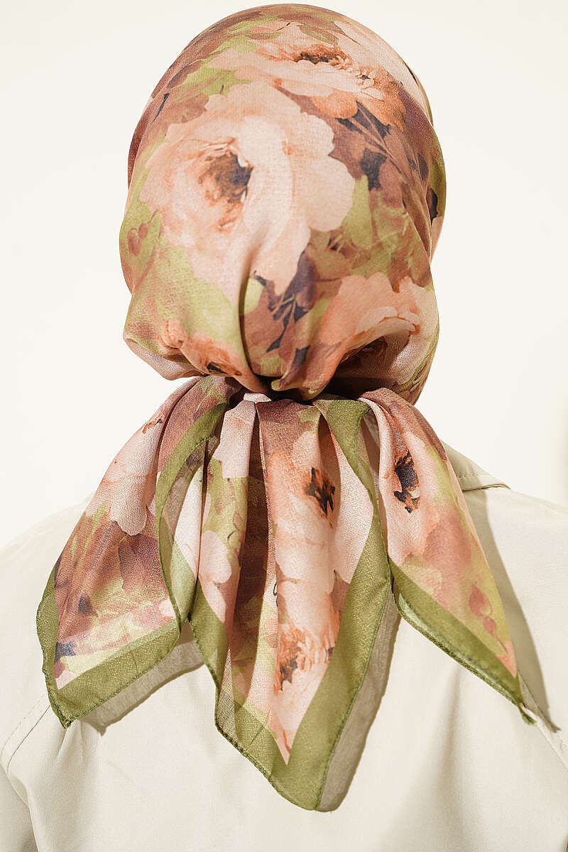 Rose Patterned Soft Scarf Green – Bild 3