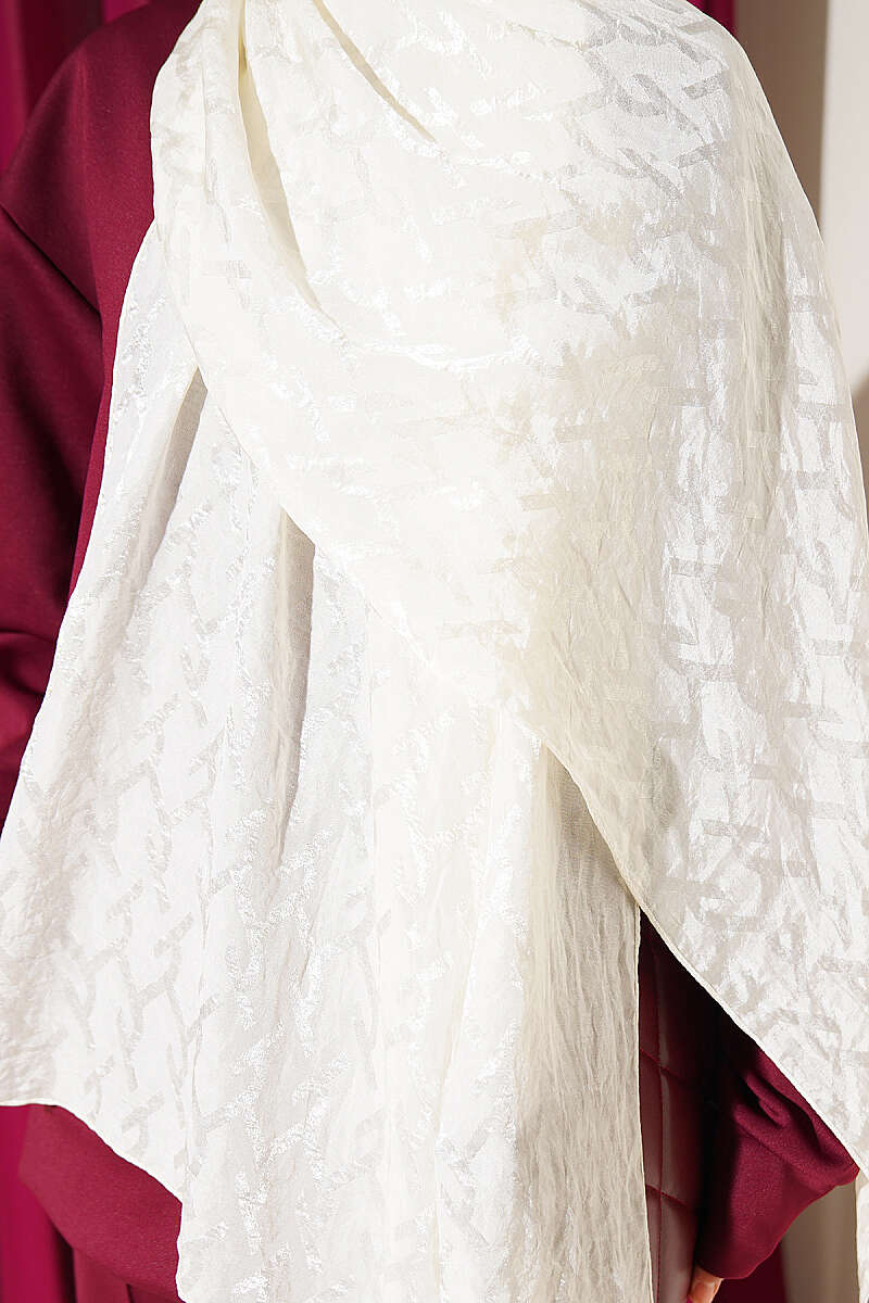 Textured Jacquard Shaw Cream – Image 4