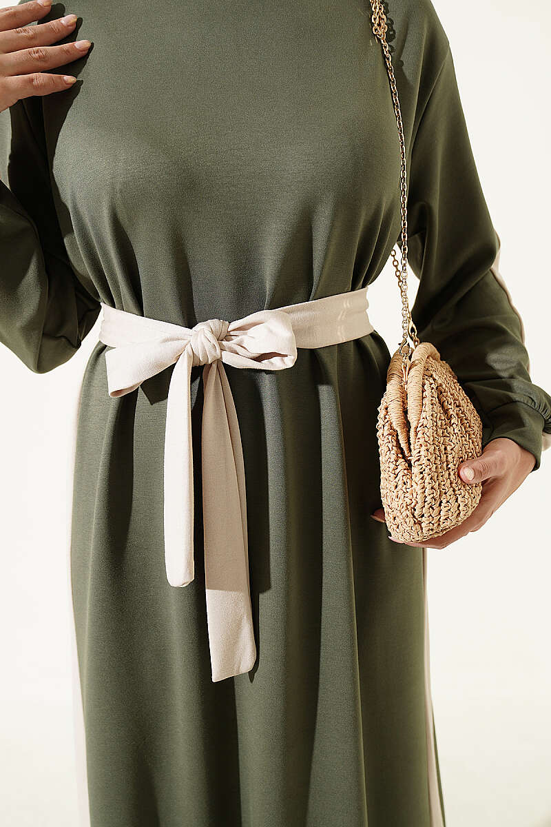 Belted Ribbon-Detail French Terry Dress Khaki - الصورة 4