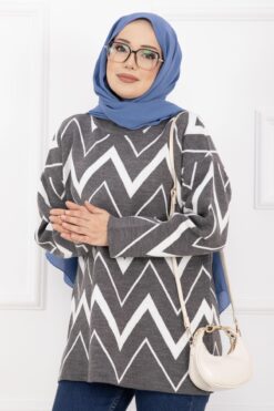 Alternative view of Lavin Zigzag Patterned Knit Sweater Grey