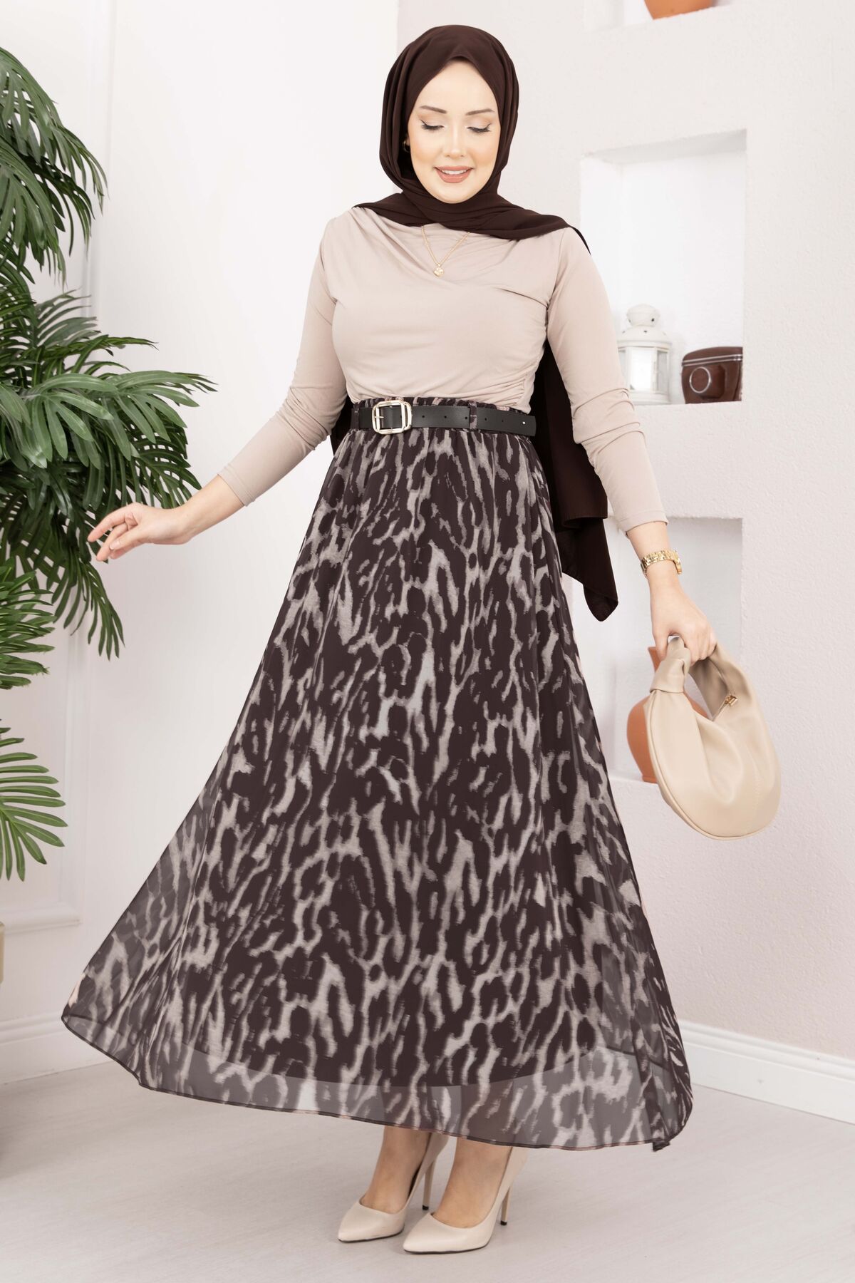Leopard Print Chiffon Skirt with Belt Brown – Image 3