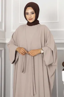 Alternative view of Leyli Modest Abaya Set Beige