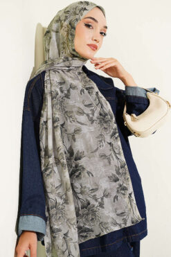 Alternative view of Manolya Series Soft Shawl Oil Green