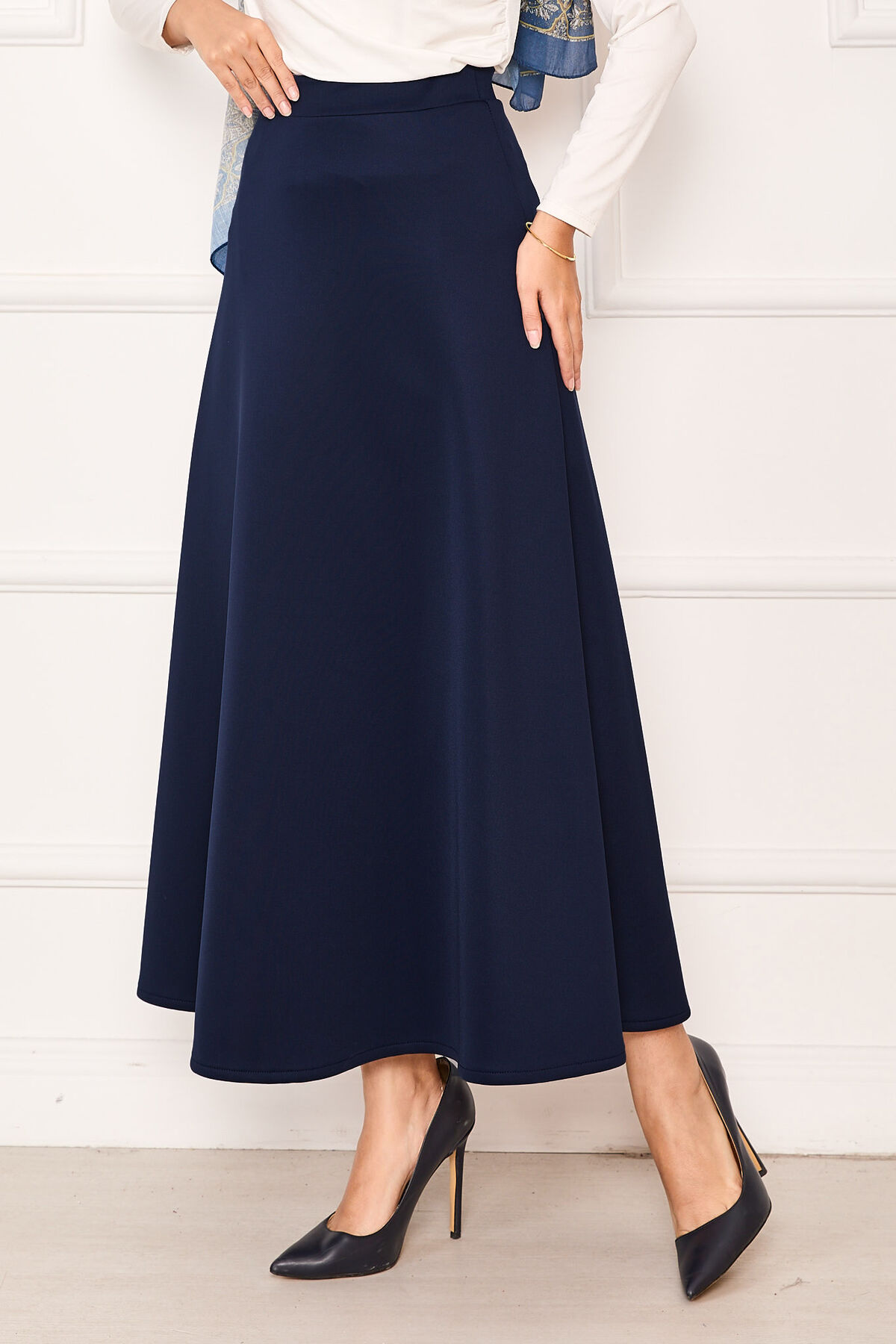 Mevlana Scuba Modest Hem Edge Skirt Navy Blue - Imagen 2