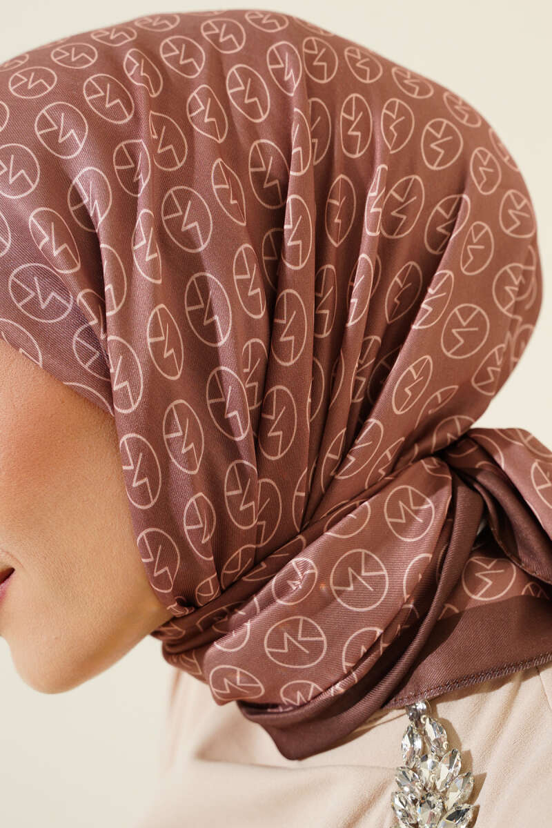 Soft Scarf Brown – Image 4