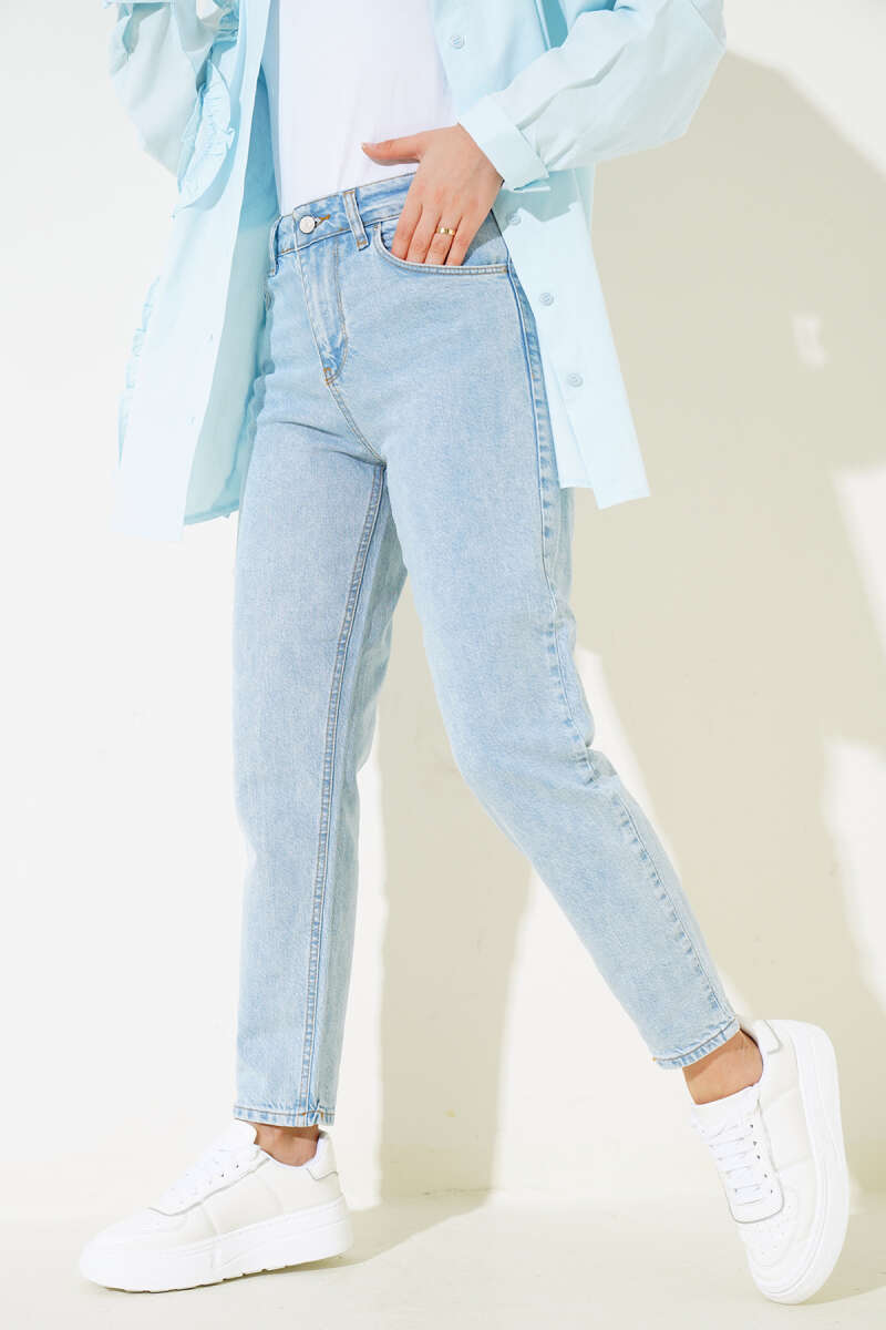 Mom Friend Straight Leg Jeans Snow Wash - immagine 2