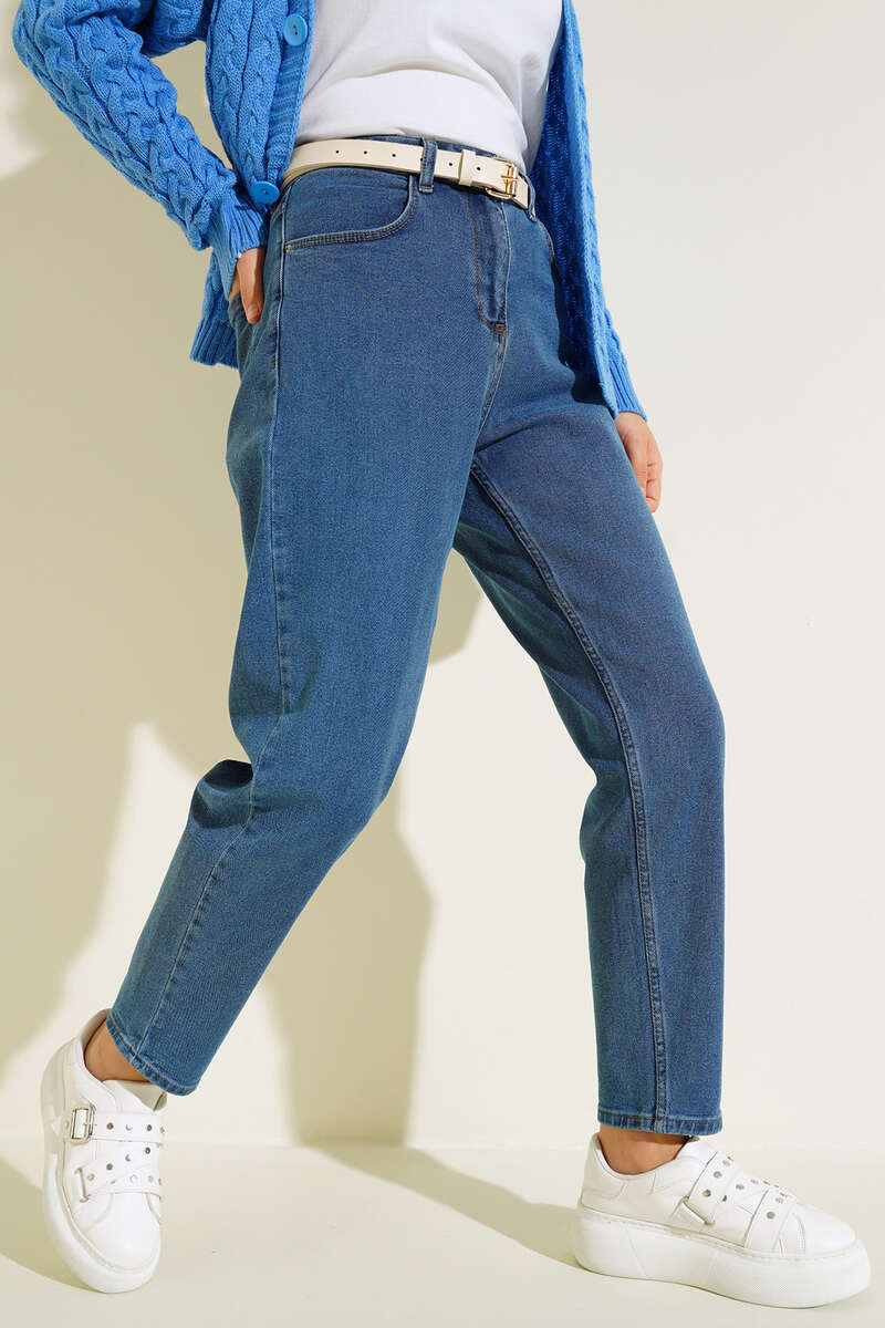 Mom Friend Straight Leg Jeans Denim Blue