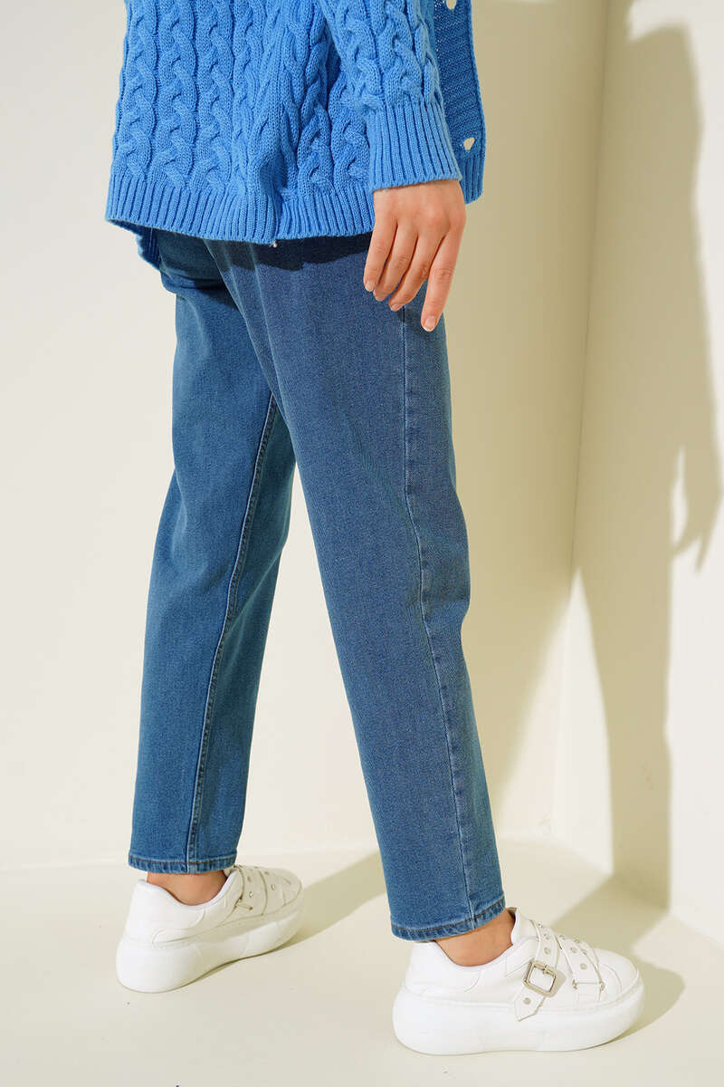 Mom Friend Straight Leg Jeans Denim Blue – Image 3