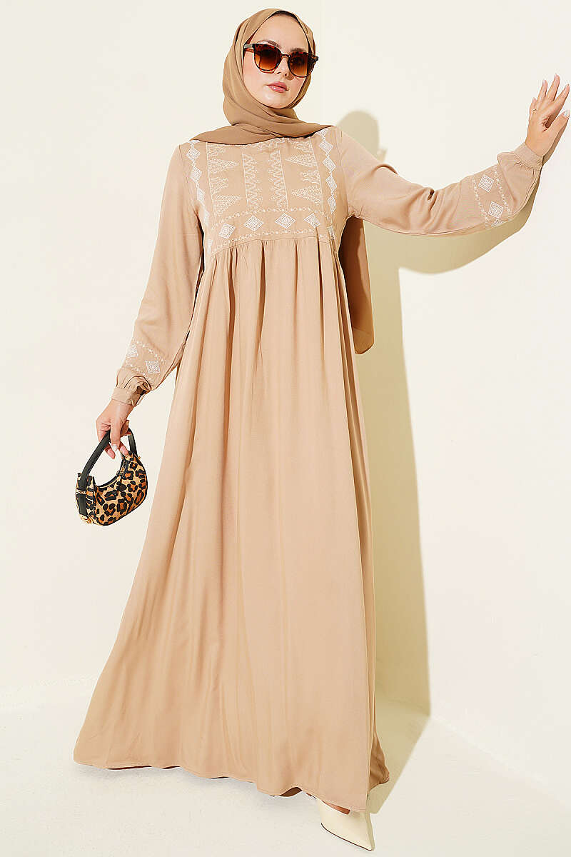 Dress Beige
