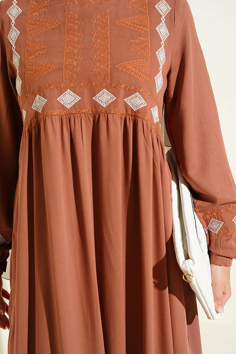 Dress Brown – Image 4