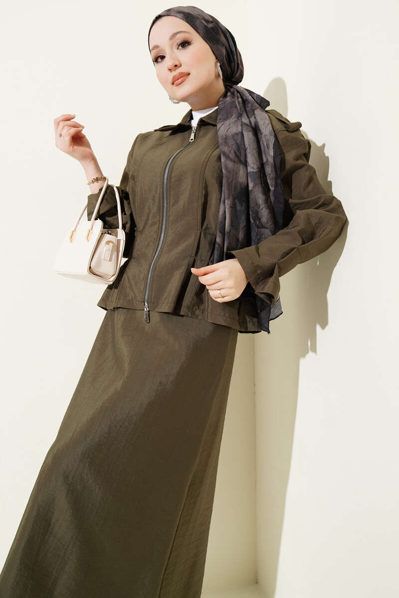 Shoulder Epaulet Waist Tied Hem Edge Skirt Two-Piece Set Khaki - Image 2