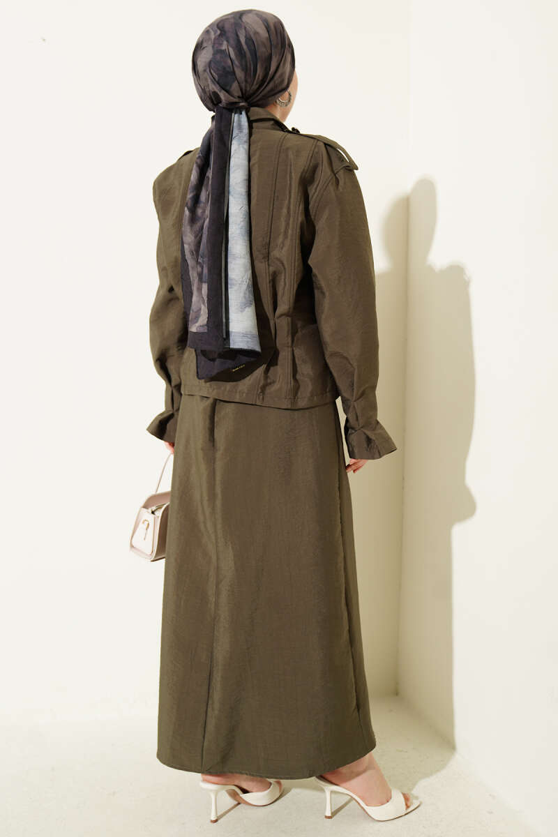Shoulder Epaulet Waist Tied Hem Edge Skirt Two-Piece Set Khaki - Image 3