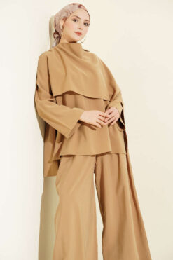 Alternative view of Shoulder Cape Detailed Modal Two-Piece Set Leaf Green