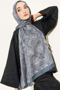 Alternative view of Vintage Patterned Printed Shawl Grey