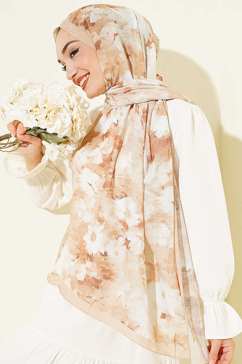 Daisy Pattern Bamboo French Terry Shawl Beige