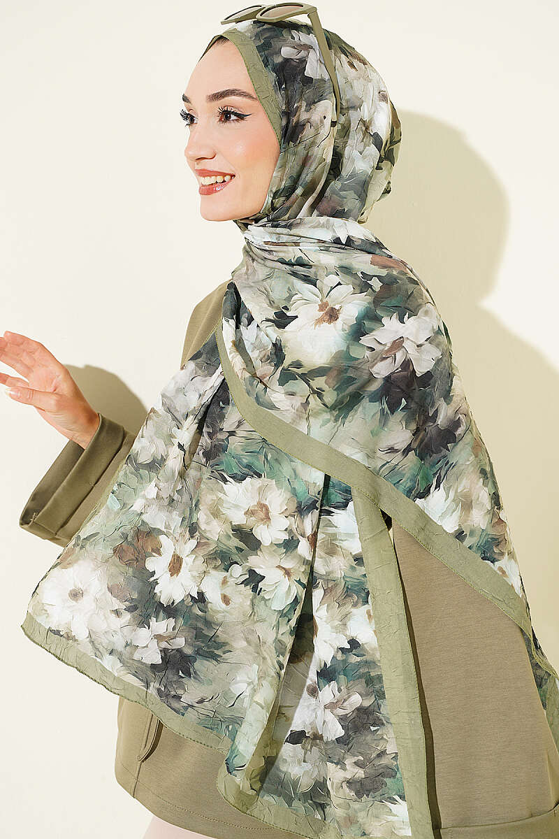 Daisy Pattern Bamboo French Terry Shawl Hazel