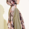 Daisy Pattern Bamboo French Terry Shawl Khaki - Imagen 3