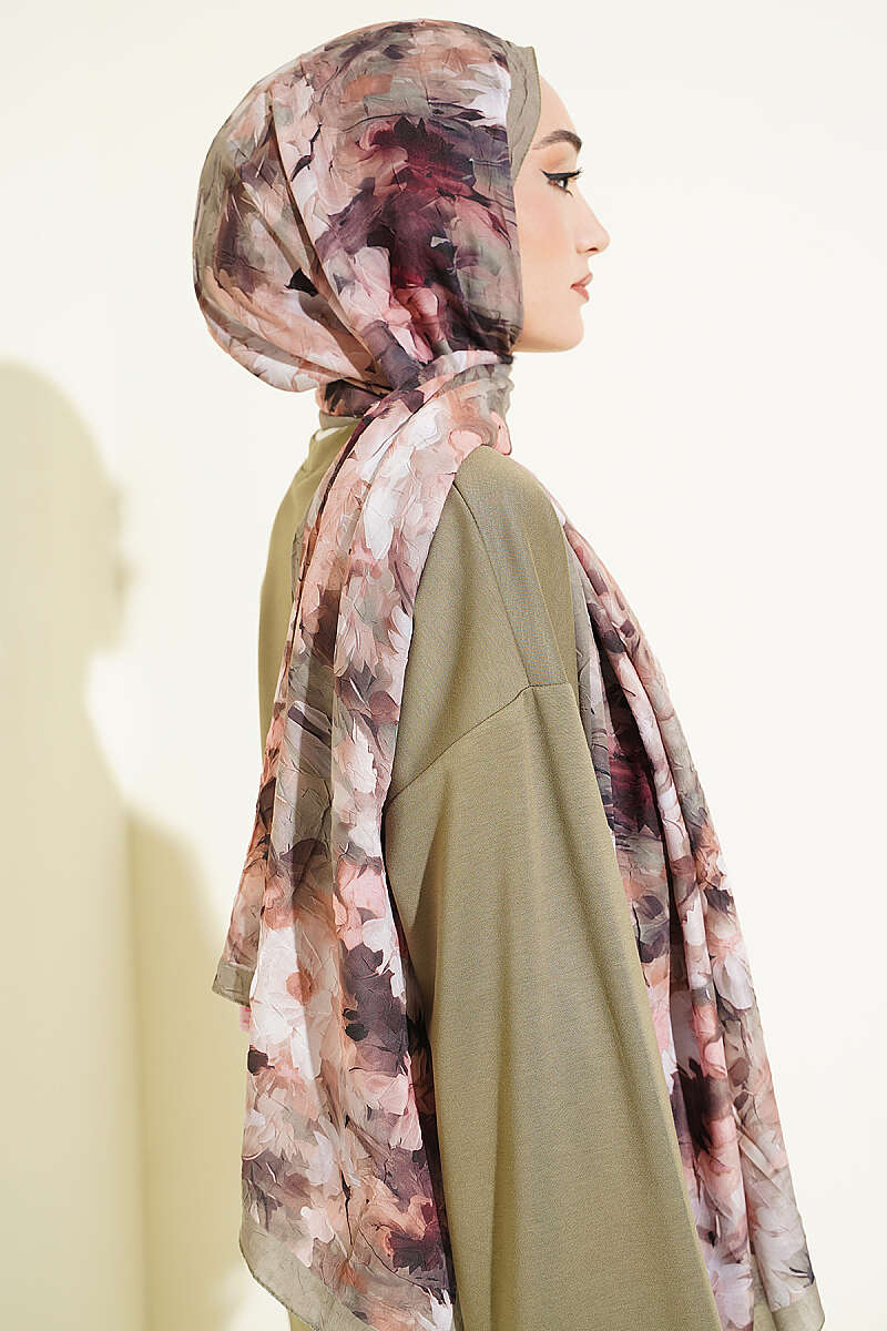 Daisy Pattern Bamboo French Terry Shawl Khaki - Imagen 3
