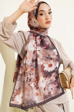 Alternative view of Daisy Pattern Bamboo French Terry Shawl Chestnut