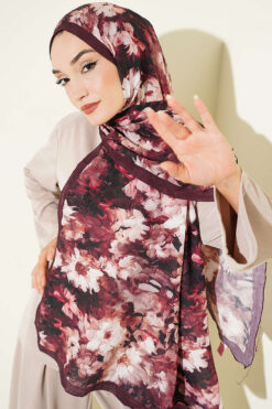 Alternative view of Daisy Pattern Bamboo French Terry Shawl Plum