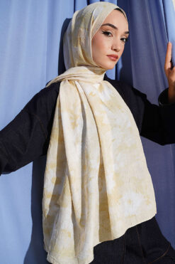 Alternative view of Daisy Pattern Bamboo French Terry Shawl Yellow