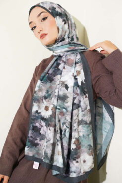Alternative view of Daisy Pattern Bamboo French Terry Shawl Emerald