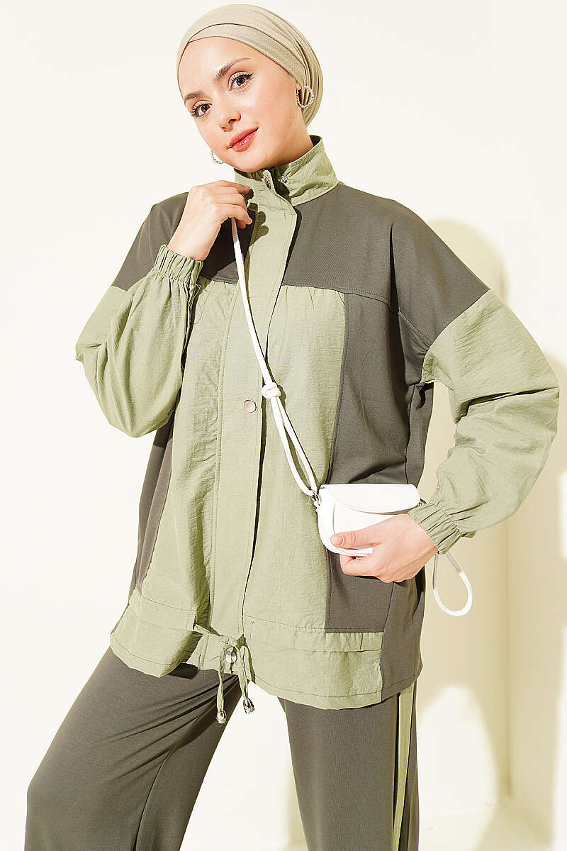 Partially Detailed Snap Button Two-Piece Set Khaki – Bild 2